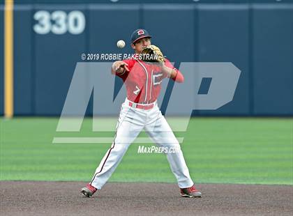 Thumbnail 2 in Colleyville Heritage vs. Ryan (UIL 5A Bi-District Playoff) photogallery.