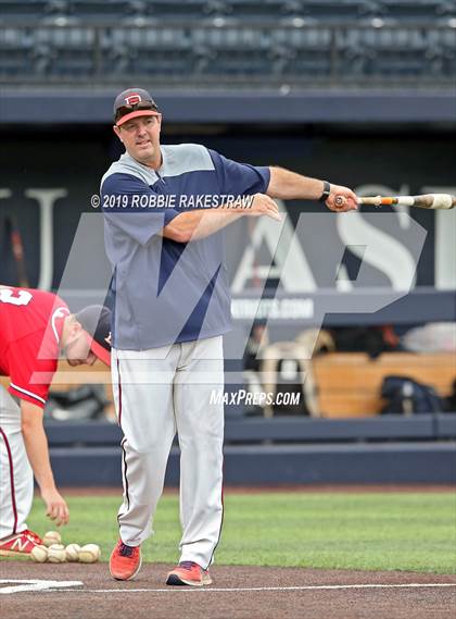 Thumbnail 3 in Colleyville Heritage vs. Ryan (UIL 5A Bi-District Playoff) photogallery.