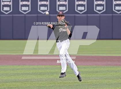 Thumbnail 2 in Colleyville Heritage vs. Ryan (UIL 5A Bi-District Playoff) photogallery.