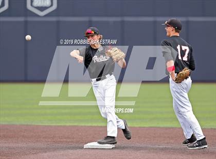 Thumbnail 1 in Colleyville Heritage vs. Ryan (UIL 5A Bi-District Playoff) photogallery.