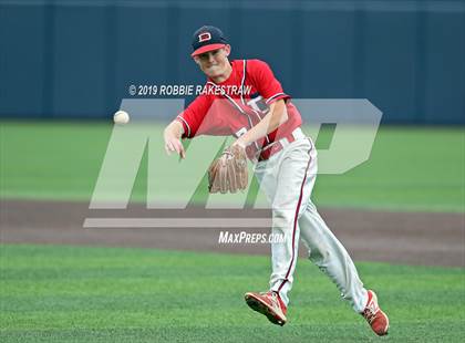 Thumbnail 2 in Colleyville Heritage vs. Ryan (UIL 5A Bi-District Playoff) photogallery.