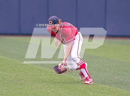 Thumbnail 3 in Colleyville Heritage vs. Ryan (UIL 5A Bi-District Playoff) photogallery.
