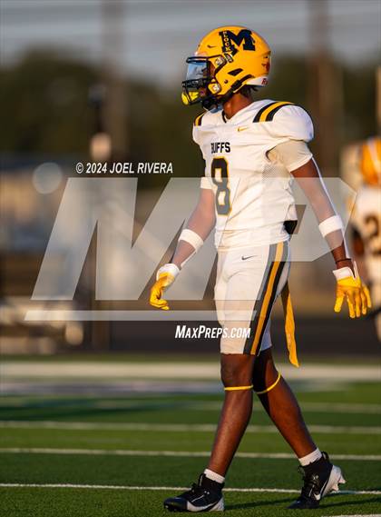 Thumbnail 2 in Fort Bend Marshall @ Lamar Consolidated photogallery.
