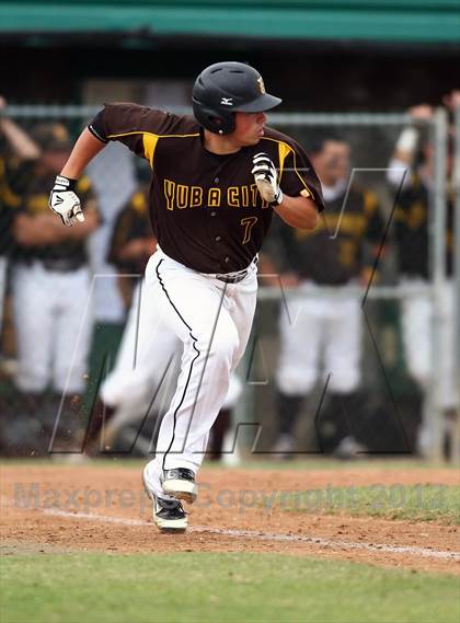 Thumbnail 2 in Yuba City vs. Colfax (CIF SJS D-3 Final) photogallery.