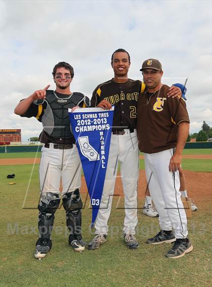 Thumbnail 3 in Yuba City vs. Colfax (CIF SJS D-3 Final) photogallery.