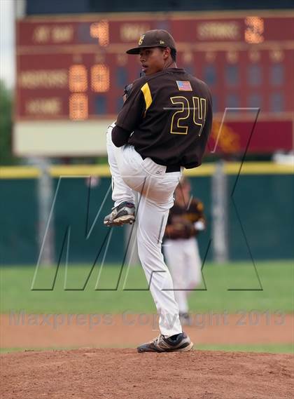 Thumbnail 3 in Yuba City vs. Colfax (CIF SJS D-3 Final) photogallery.