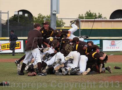 Thumbnail 2 in Yuba City vs. Colfax (CIF SJS D-3 Final) photogallery.