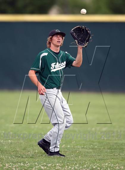 Thumbnail 3 in Yuba City vs. Colfax (CIF SJS D-3 Final) photogallery.
