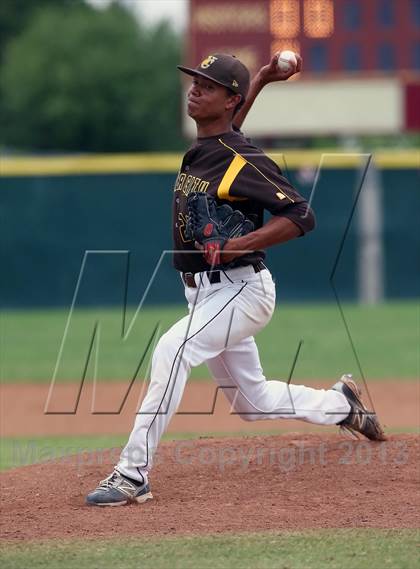 Thumbnail 1 in Yuba City vs. Colfax (CIF SJS D-3 Final) photogallery.