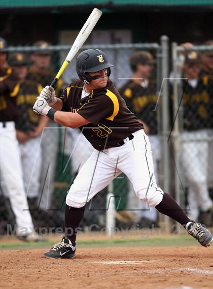 Thumbnail 3 in Yuba City vs. Colfax (CIF SJS D-3 Final) photogallery.