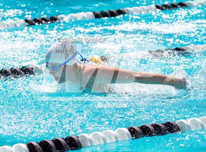 Thumbnail 2 in CIF-SS Division 4 Preliminaries photogallery.