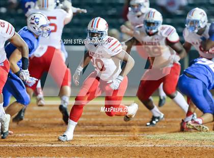 Thumbnail 3 in Archbishop Rummel vs John Curtis (LHSAA Division I Semifinal) photogallery.