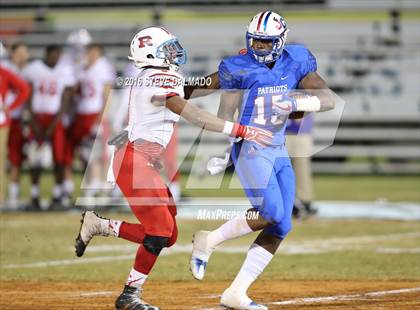 Thumbnail 3 in Archbishop Rummel vs John Curtis (LHSAA Division I Semifinal) photogallery.