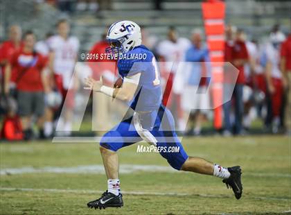 Thumbnail 1 in Archbishop Rummel vs John Curtis (LHSAA Division I Semifinal) photogallery.