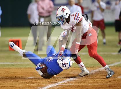 Thumbnail 3 in Archbishop Rummel vs John Curtis (LHSAA Division I Semifinal) photogallery.