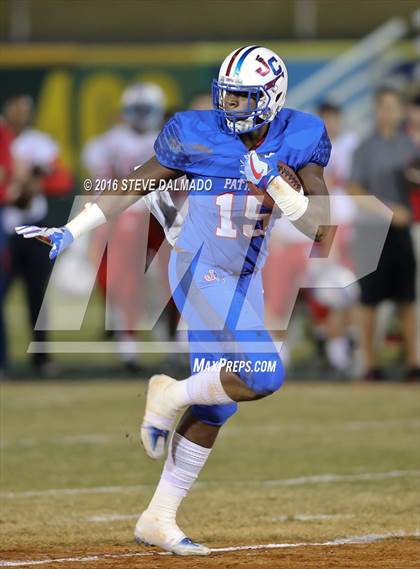 Thumbnail 1 in Archbishop Rummel vs John Curtis (LHSAA Division I Semifinal) photogallery.