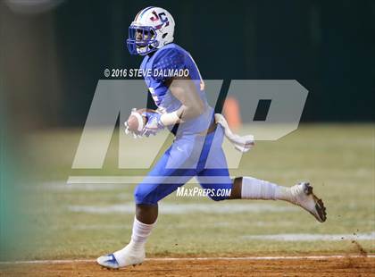 Thumbnail 2 in Archbishop Rummel vs John Curtis (LHSAA Division I Semifinal) photogallery.