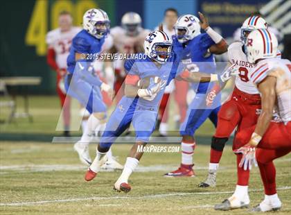 Thumbnail 3 in Archbishop Rummel vs John Curtis (LHSAA Division I Semifinal) photogallery.
