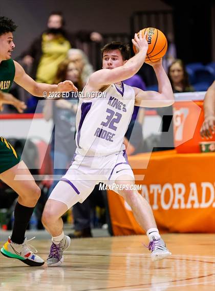 Thumbnail 3 in Greenforest vs. King's Ridge Christian GHSA Class A Private Championship photogallery.