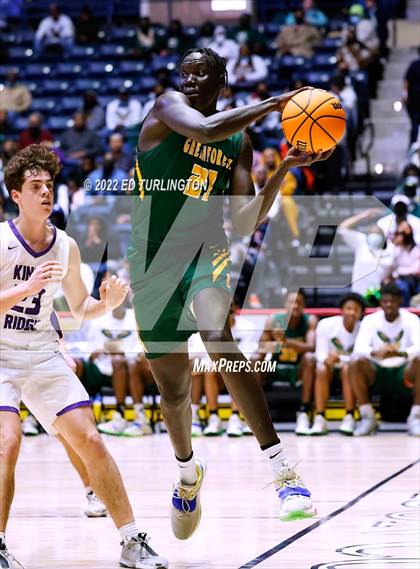 Thumbnail 1 in Greenforest vs. King's Ridge Christian GHSA Class A Private Championship photogallery.