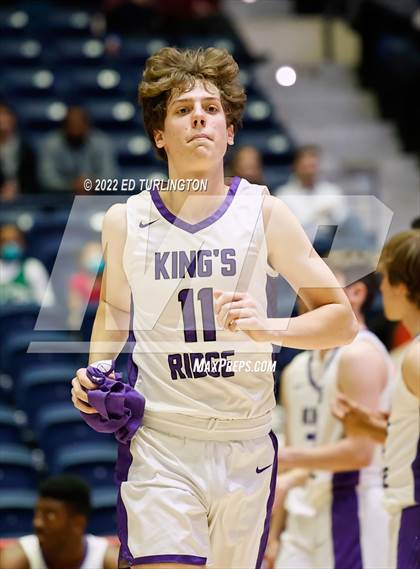 Thumbnail 3 in Greenforest vs. King's Ridge Christian GHSA Class A Private Championship photogallery.