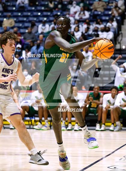 Thumbnail 3 in Greenforest vs. King's Ridge Christian GHSA Class A Private Championship photogallery.