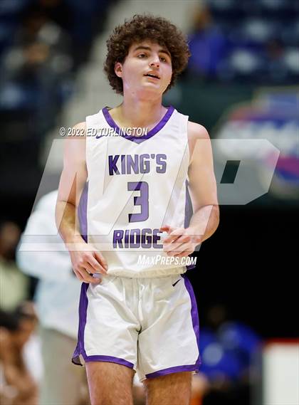 Thumbnail 3 in Greenforest vs. King's Ridge Christian GHSA Class A Private Championship photogallery.