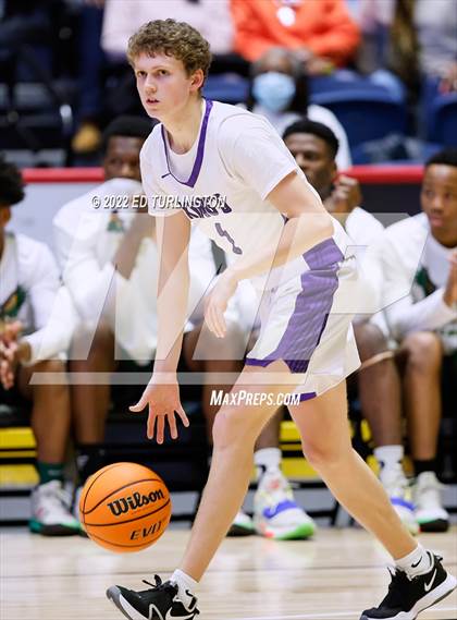 Thumbnail 2 in Greenforest vs. King's Ridge Christian GHSA Class A Private Championship photogallery.