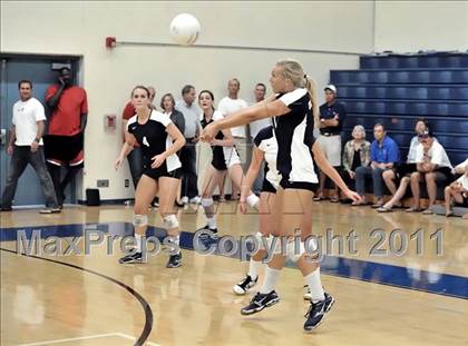 Thumbnail 3 in Corona del Mar vs Carlsbad (Dave Mohs Tournament) photogallery.