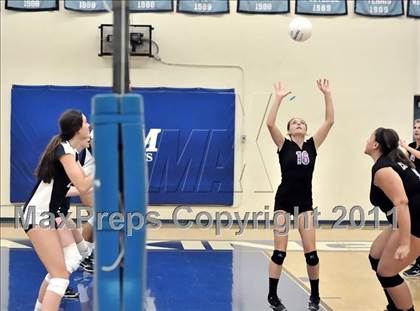 Thumbnail 1 in Corona del Mar vs Carlsbad (Dave Mohs Tournament) photogallery.