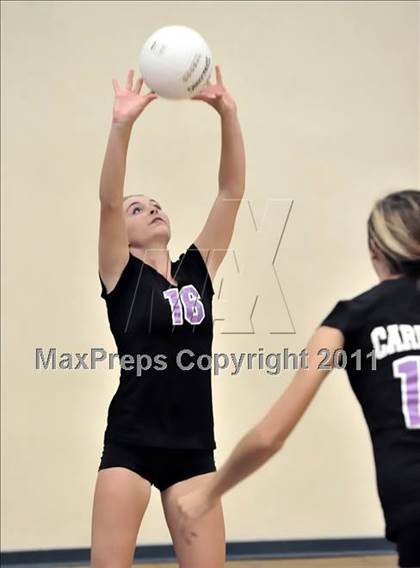 Thumbnail 2 in Corona del Mar vs Carlsbad (Dave Mohs Tournament) photogallery.
