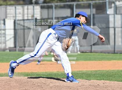 Thumbnail 3 in Grossmont vs La Costa Canyon (73rd Annual San Diego Lions Tournament) photogallery.