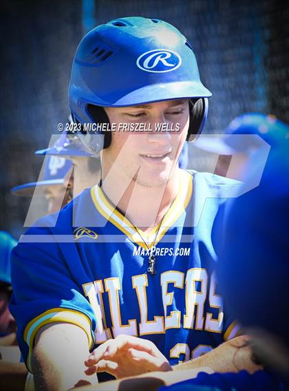 Thumbnail 2 in Grossmont vs La Costa Canyon (73rd Annual San Diego Lions Tournament) photogallery.