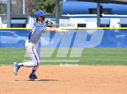 Thumbnail 1 in Grossmont vs La Costa Canyon (73rd Annual San Diego Lions Tournament) photogallery.