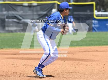 Thumbnail 2 in Grossmont vs La Costa Canyon (73rd Annual San Diego Lions Tournament) photogallery.