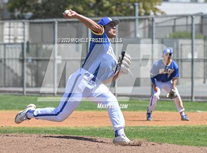 Thumbnail 2 in Grossmont vs La Costa Canyon (73rd Annual San Diego Lions Tournament) photogallery.