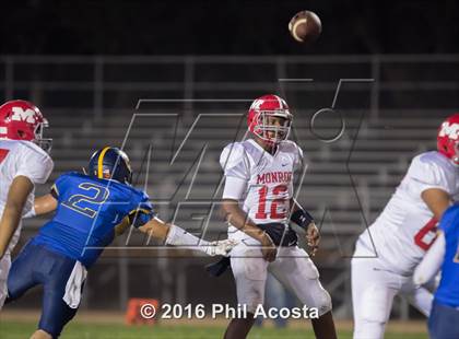 Thumbnail 3 in Wilson vs Monroe  photogallery.