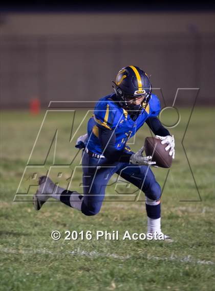 Thumbnail 1 in Wilson vs Monroe  photogallery.