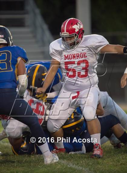 Thumbnail 3 in Wilson vs Monroe  photogallery.