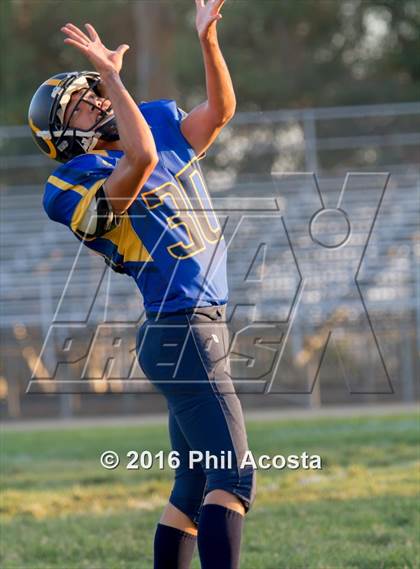 Thumbnail 3 in Wilson vs Monroe  photogallery.
