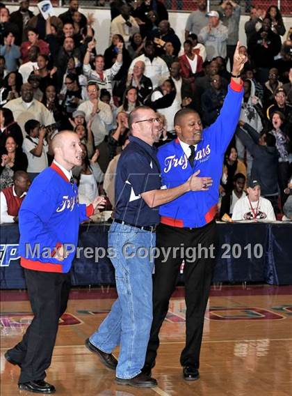 Thumbnail 1 in Lutheran vs. Windward (CIF SS D5AA Final) photogallery.