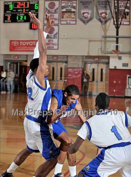 Thumbnail 3 in Lutheran vs. Windward (CIF SS D5AA Final) photogallery.