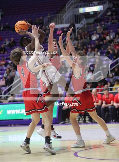 Thumbnail 2 in Grantsville vs. Layton Christian Academy (UHSAA 3A Final) photogallery.