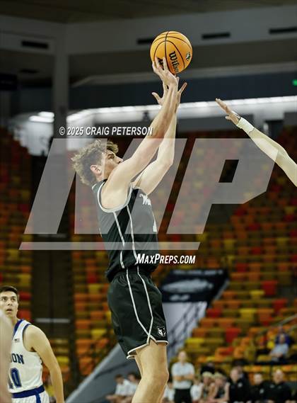 Thumbnail 1 in Carbon @ Green Canyon photogallery.