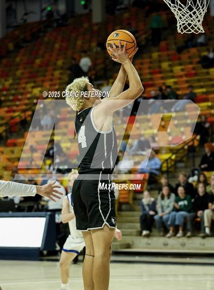 Thumbnail 1 in Carbon @ Green Canyon photogallery.