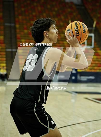 Thumbnail 1 in Carbon @ Green Canyon photogallery.