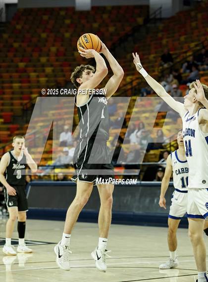 Thumbnail 2 in Carbon @ Green Canyon photogallery.