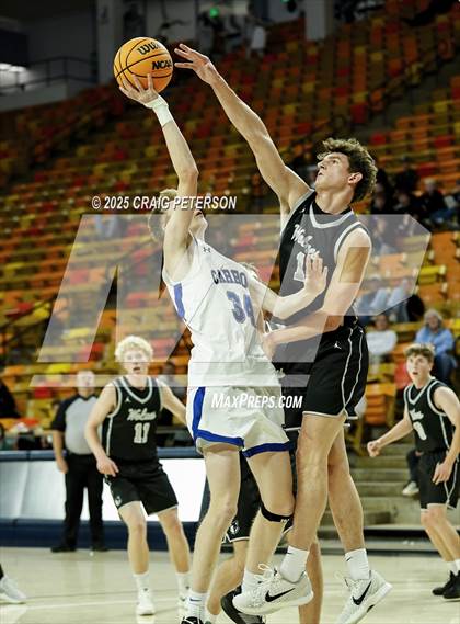 Thumbnail 3 in Carbon @ Green Canyon photogallery.