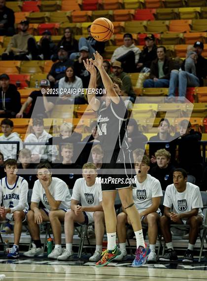 Thumbnail 2 in Carbon @ Green Canyon photogallery.