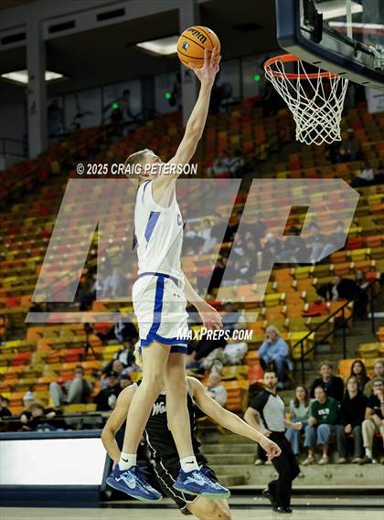 Thumbnail 3 in Carbon @ Green Canyon photogallery.